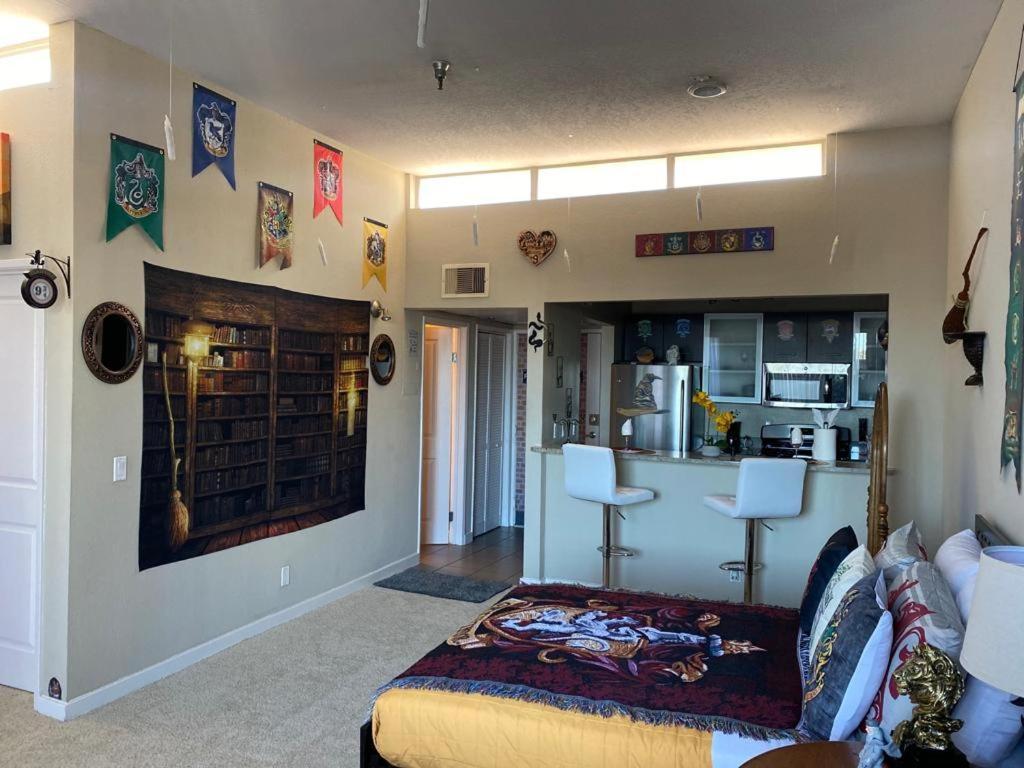 Mario, Harry Potter, Disney & Not Themed Loft Universal Studios 10Min Loft Apartment Los Angeles Esterno foto